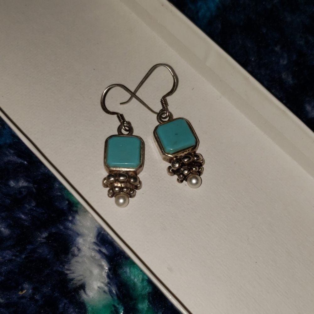 Turquoise and pearl Silver earrings